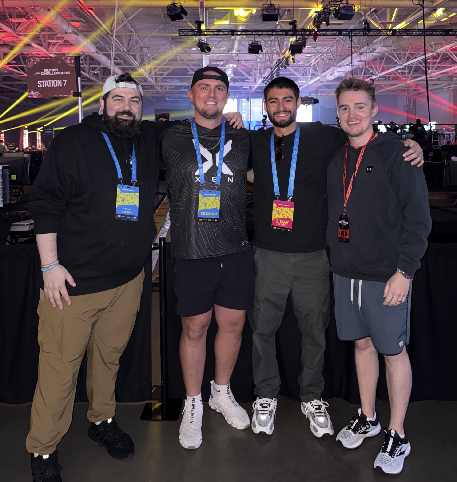 Xen creator group moment